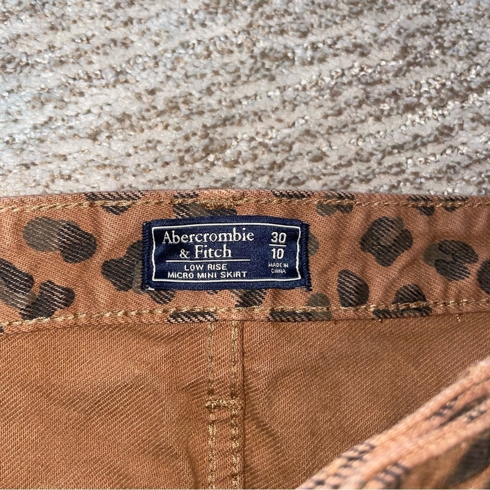 Abercrombie & Fitch Brown Leopard Print Denim Mini Skirt - Picture 8 of 10